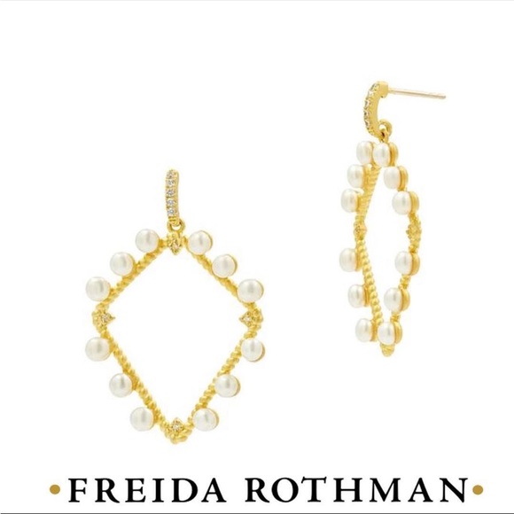 Frieda Rothman Elegant Gold and Pearl Earrings - Picture 3 of 3